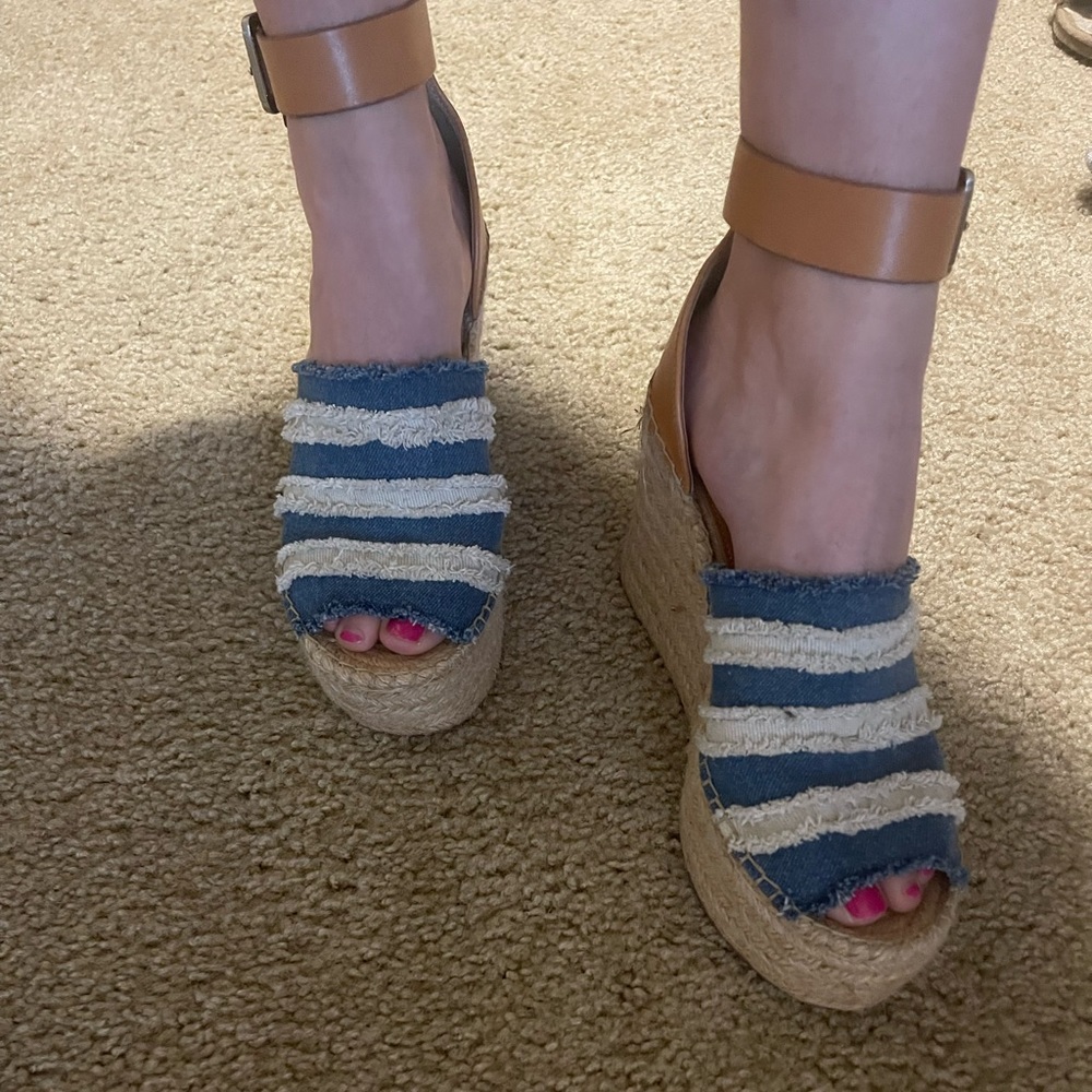 Marc Fisher wedges